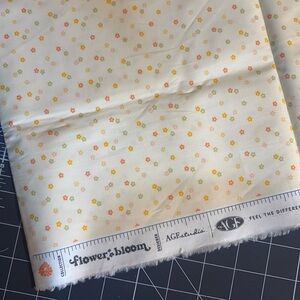 1 yard AGF Flower Bloom Floral cotton Fabric